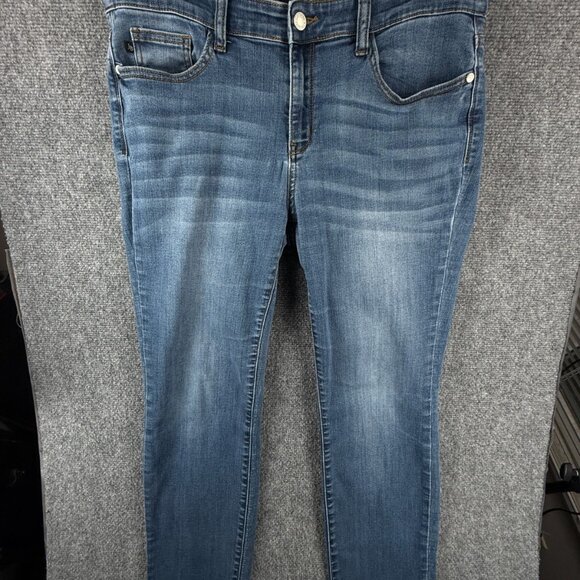 Judy Blue Women's Straight Leg Jeans - Classic Denim - Picture 1 of 15